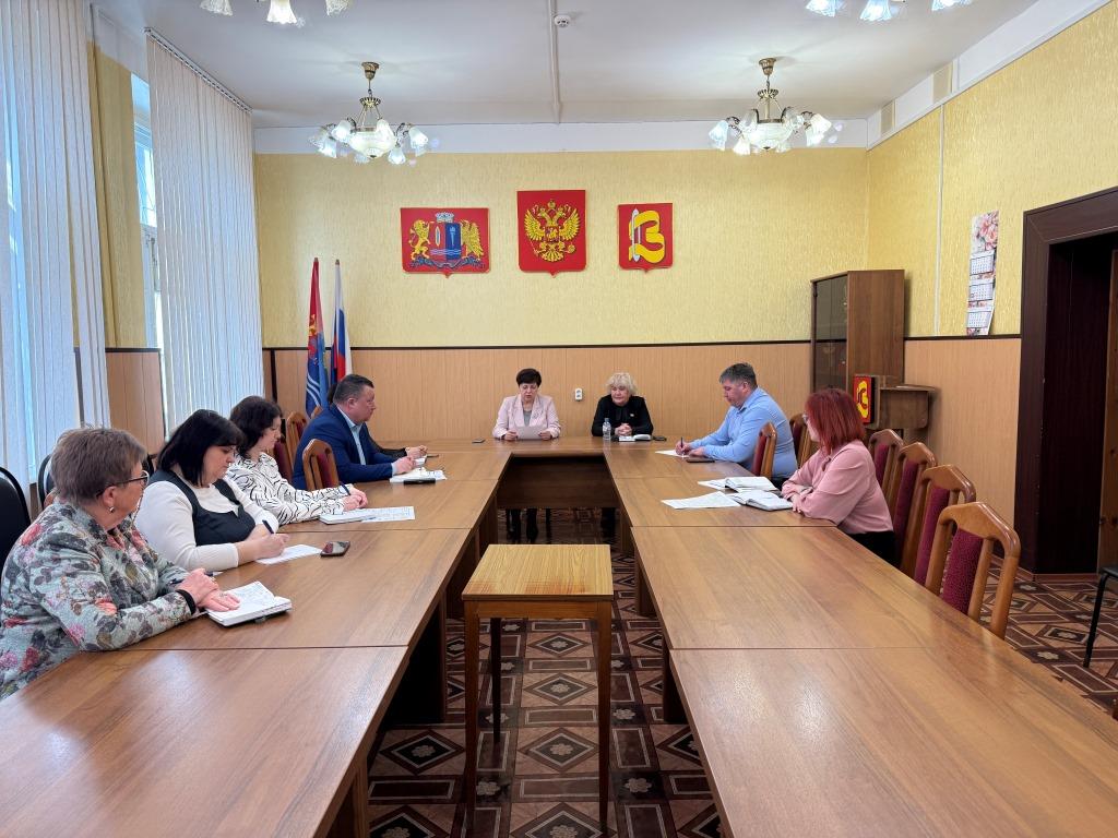 СОСТОЯЛОСЬ ЗАСЕДАНИЕ ОРГКОМИТЕТА ПО ПОДГОТОВКЕ К 40-Й ГОДОВЩИНЕ АВАРИИ НА ЧАЭС.